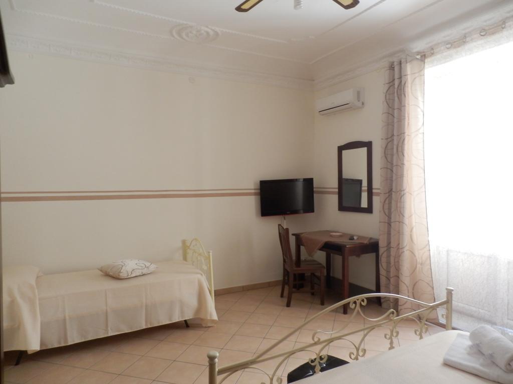 Attarin B&B Palermo Camera foto